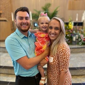 Meet your Posher, Courtney